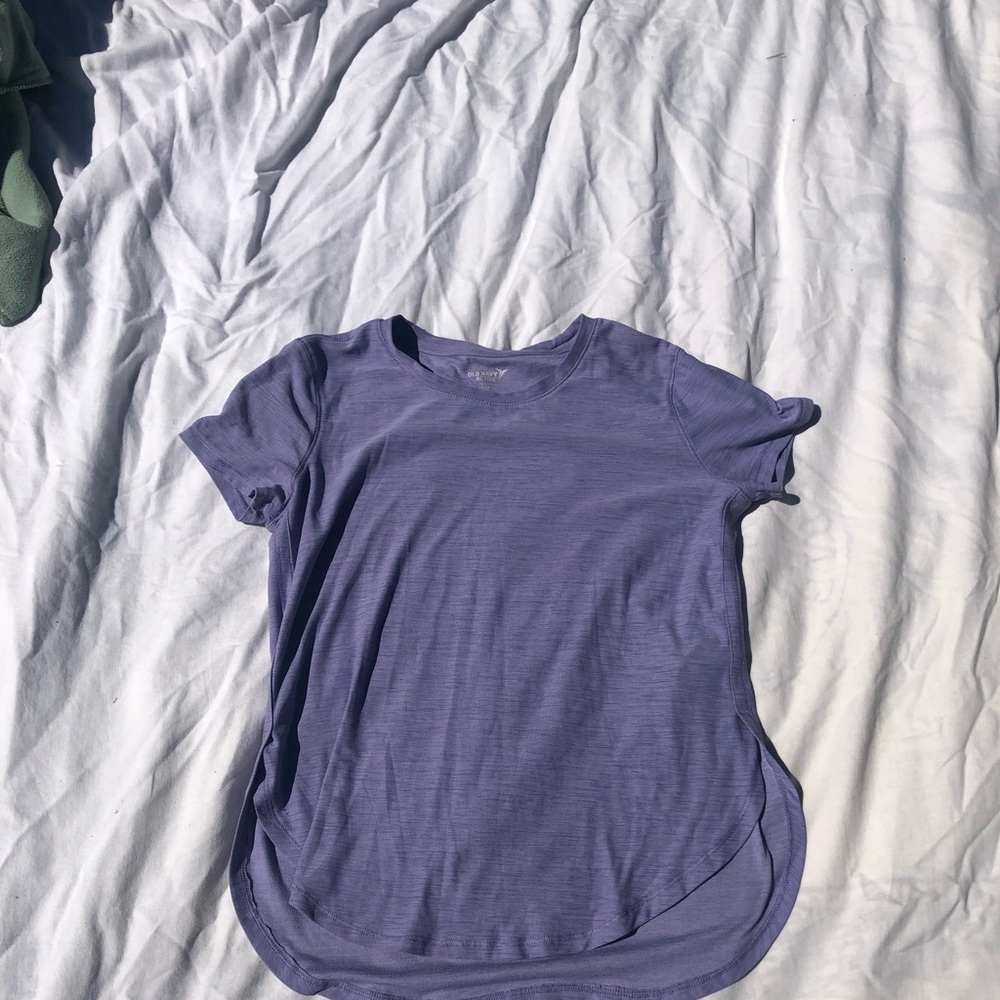 Sports tops